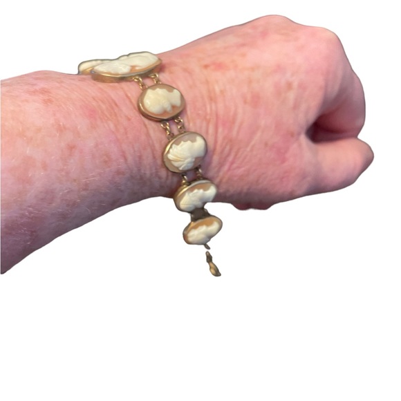 Stunning Antique Art Deco Italy Carved Shell Cameo Link Bracelet 900 GF wash - Picture 8 of 11
